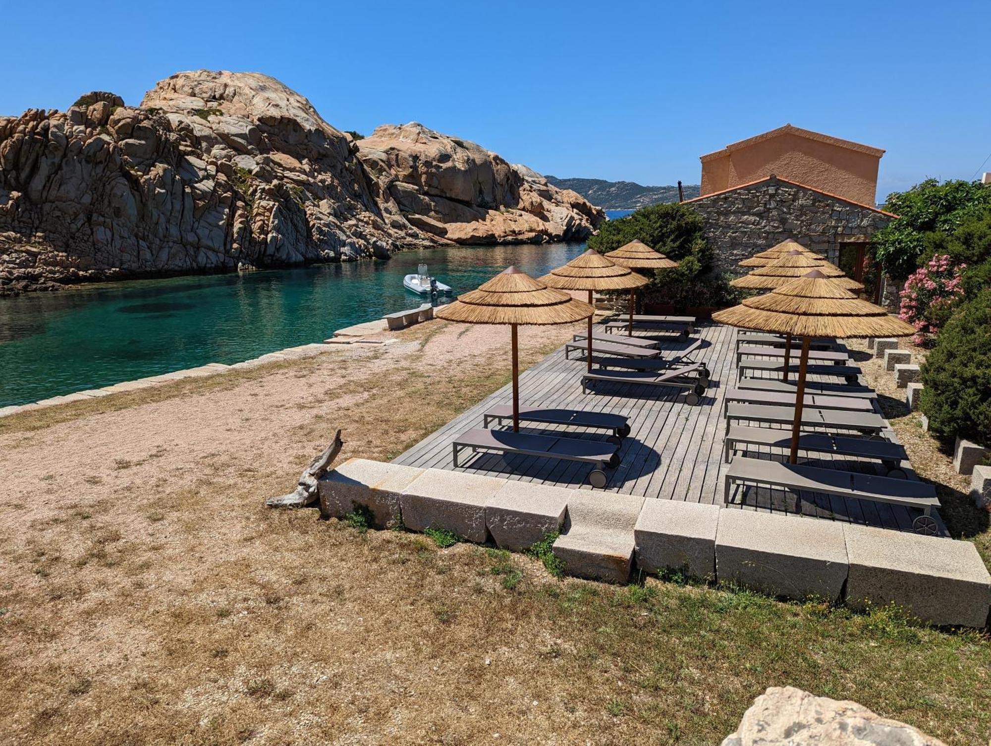 Residence Cala Francese - Case Sul Mare Λα Μανταλένα Εξωτερικό φωτογραφία