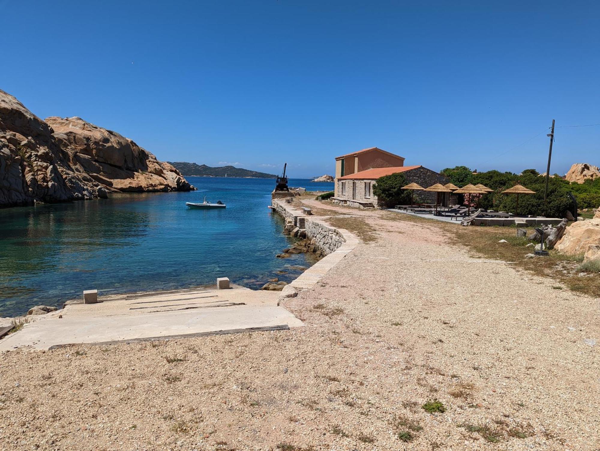 Residence Cala Francese - Case Sul Mare Λα Μανταλένα Εξωτερικό φωτογραφία
