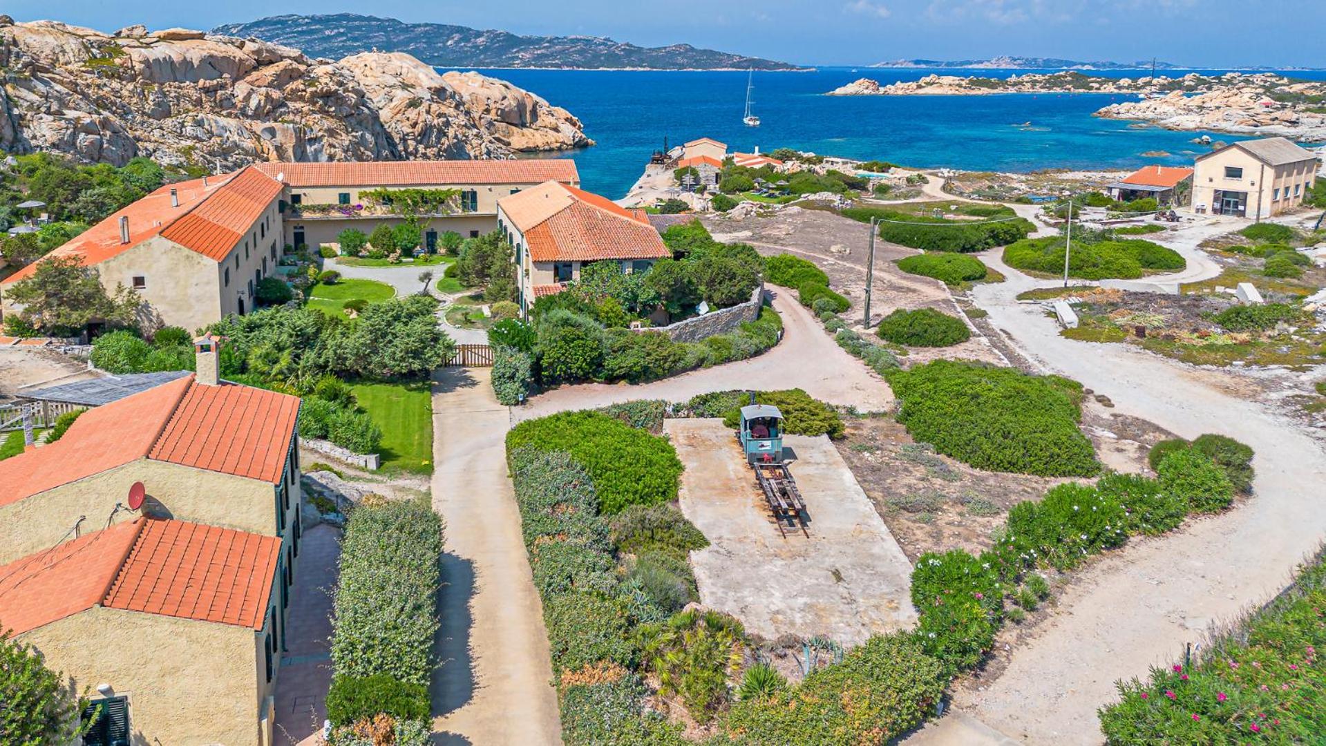 Residence Cala Francese - Case Sul Mare Λα Μανταλένα Εξωτερικό φωτογραφία